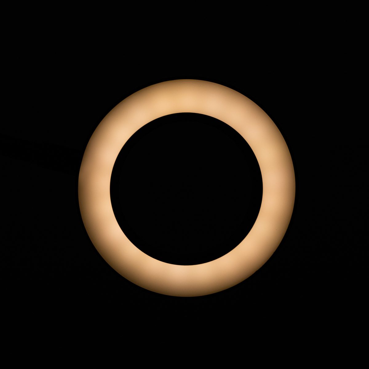 LED-suurennuslamppu pöytä kiinnityksellä, musta LED-suurennuslamppu pöytä kiinnityksellä, musta