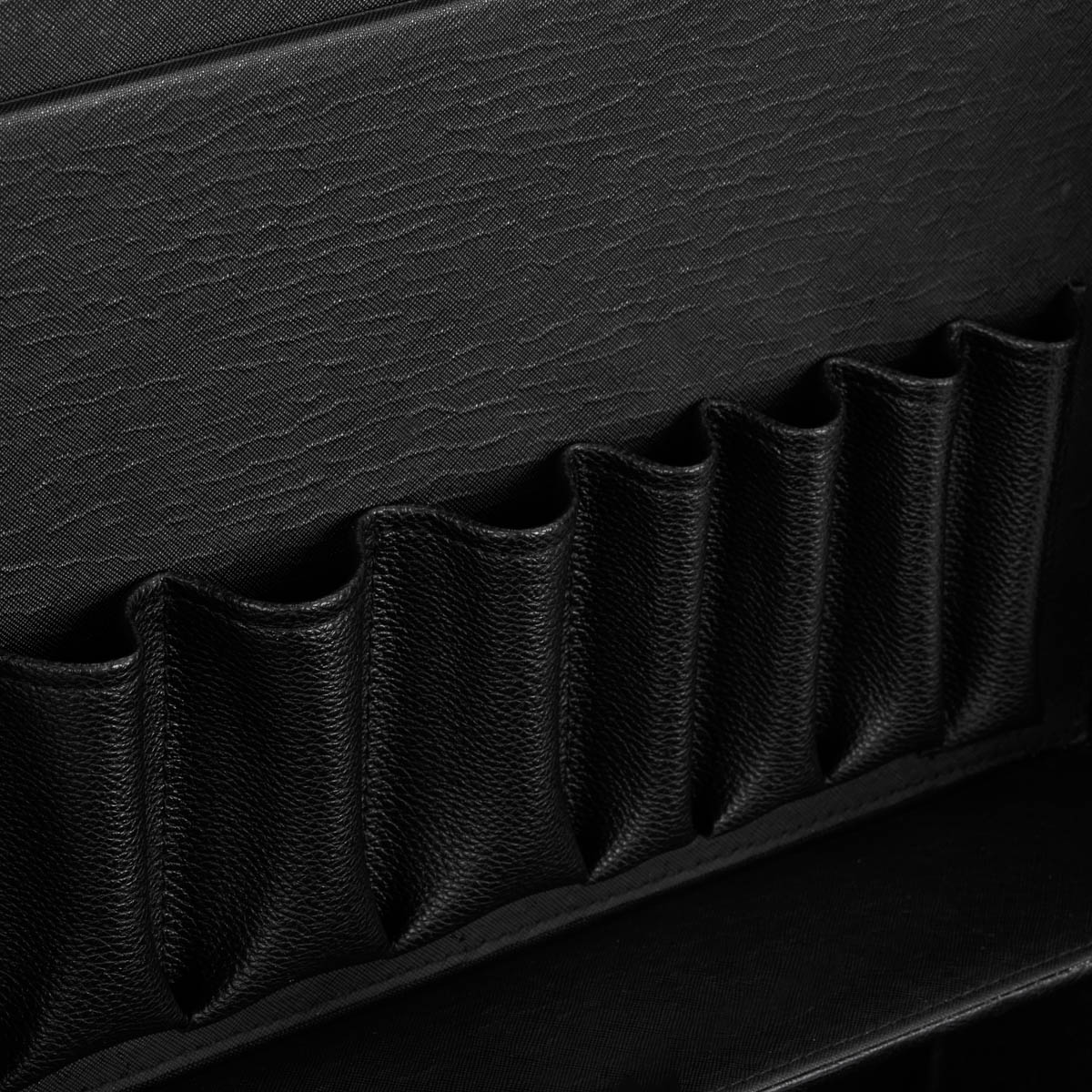 Gabbiano C12 parturin työkärry, musta Gabbiano C12 parturin työkärry, musta