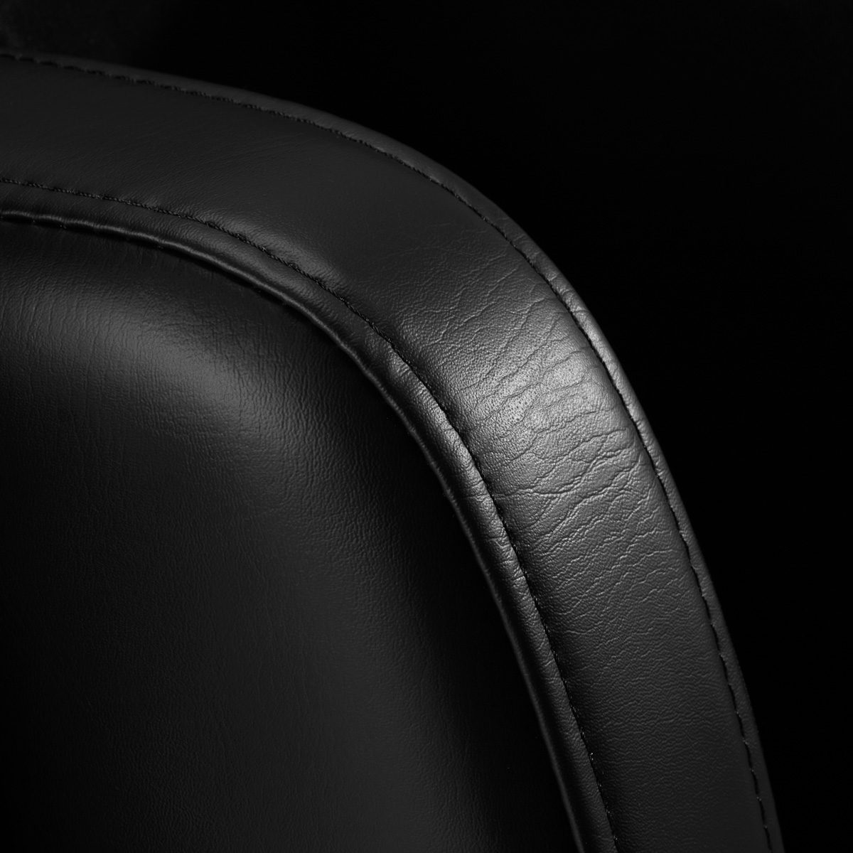 Sakura Classic 305 hierova tuoli, musta Sakura Classic 305 hierova tuoli, musta