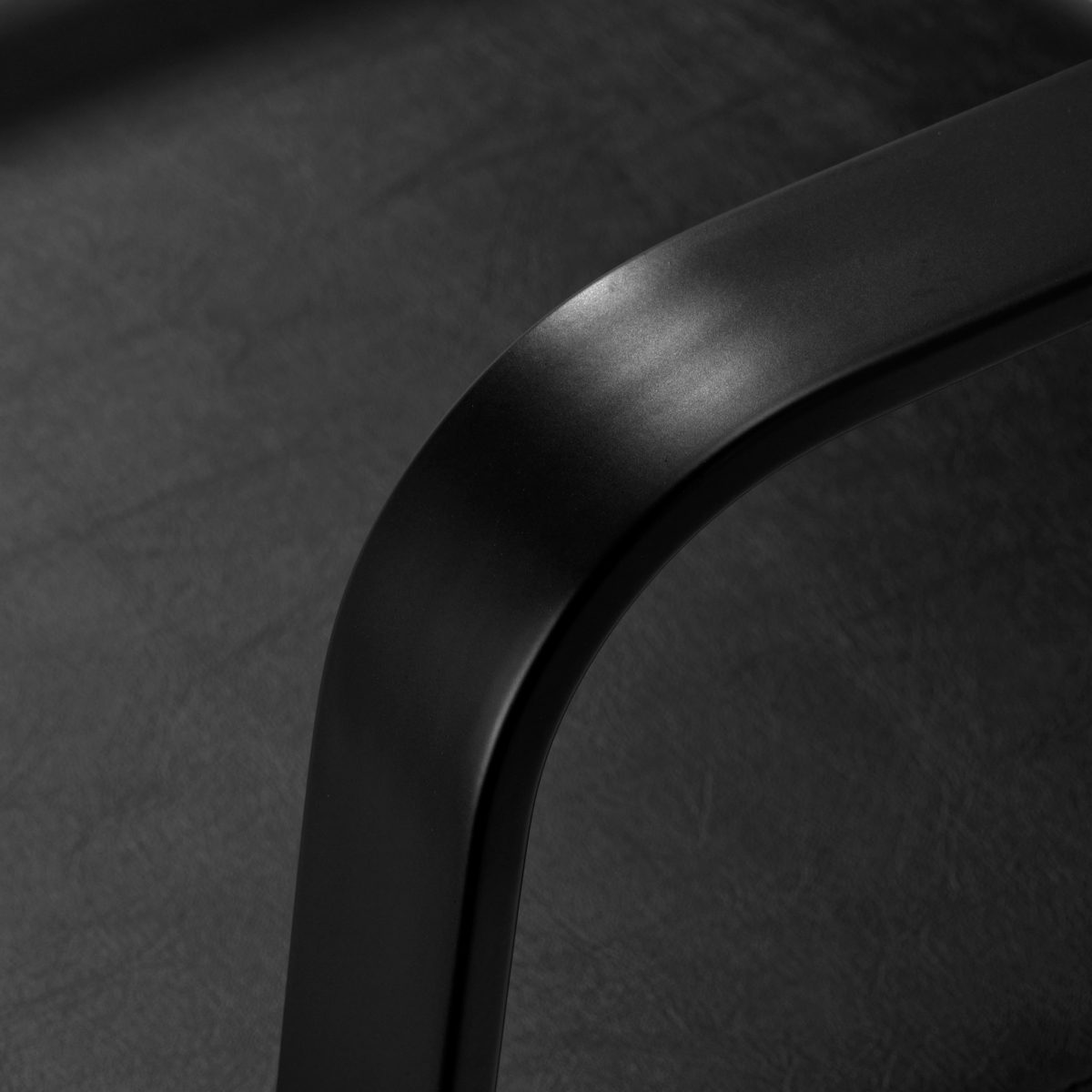 Kampaamon pesupaikka Porto BM musta Kampaamon pesupaikka Porto BM musta