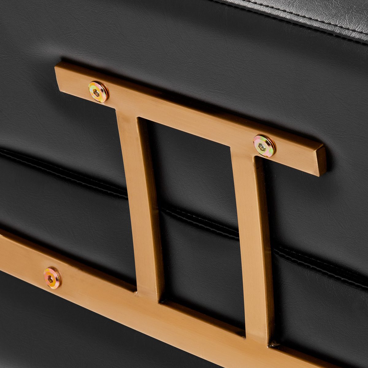 Kampaamotuoli Porto GM musta/kulta Kampaamotuoli Porto GM musta/kulta