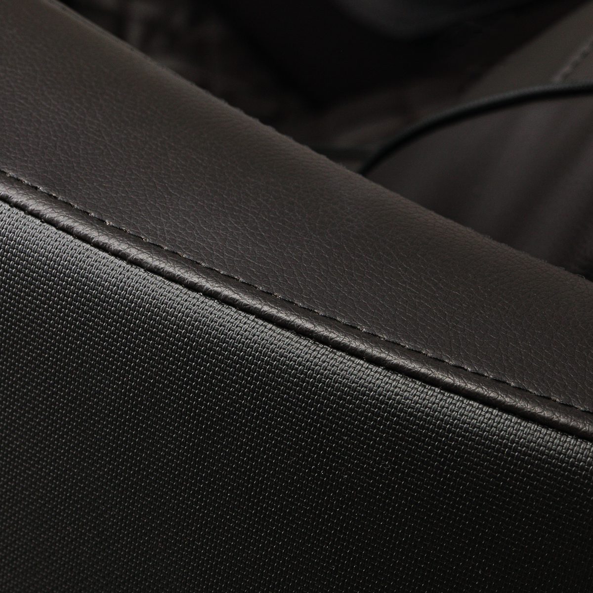 Sakura Comfort Plus 806 hierontatuoli, musta Sakura Comfort Plus 806 hierontatuoli, musta