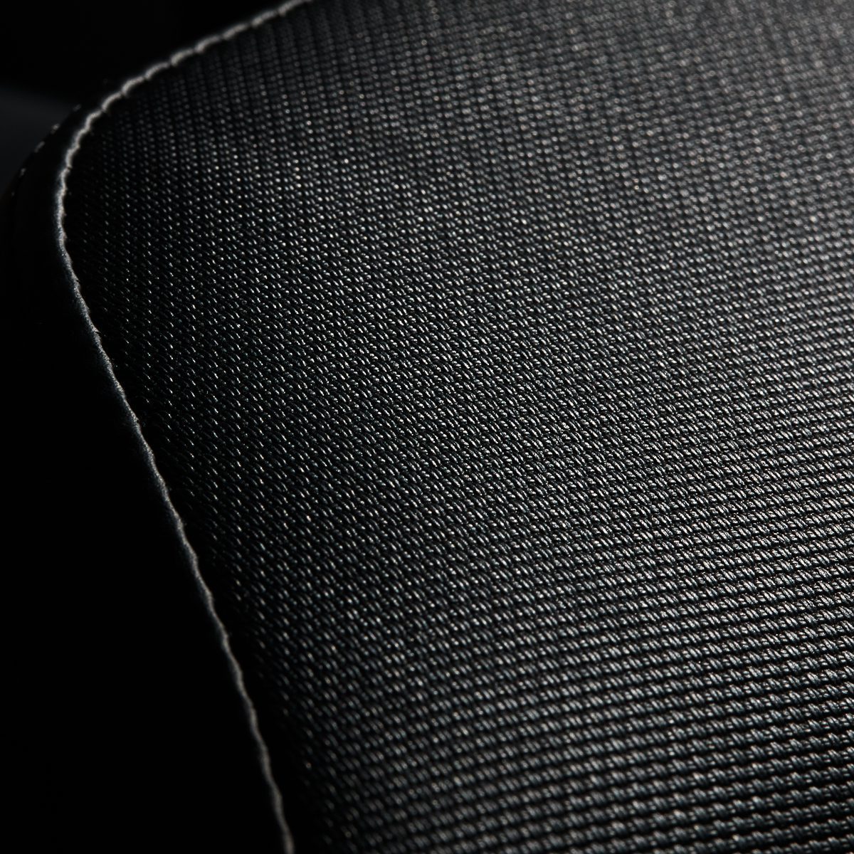 SAKURA HIEROVA TUOLI LUXURY 808 MUSTA SAKURA HIEROVA TUOLI LUXURY 808 MUSTA