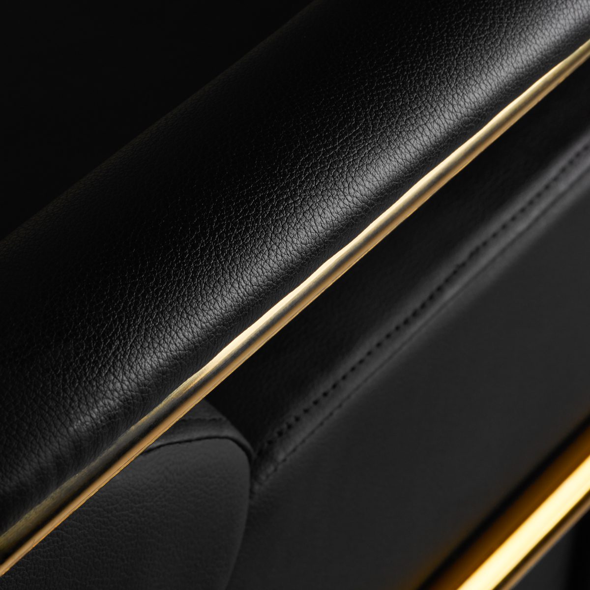 Gabbiano Mayka pesupaikka, kultaa/musta Gabbiano Mayka pesupaikka, kultaa/musta