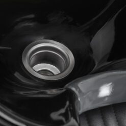 Gabbiano parturipesupaikka Patrizio musta