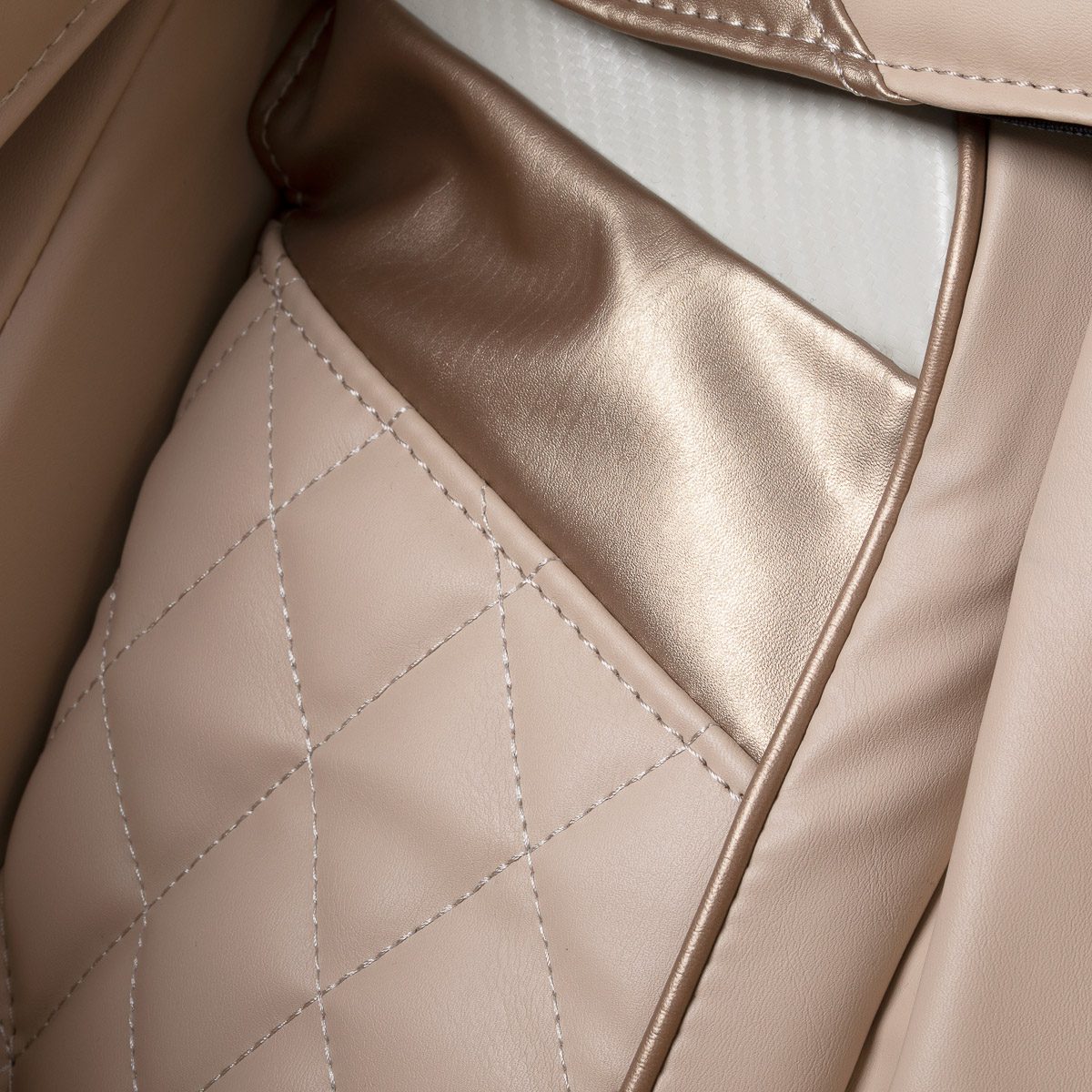 Sakura Prime 108 -hierova tuoli, vaaleanbeige Sakura Prime 108 -hierova tuoli, vaaleanbeige