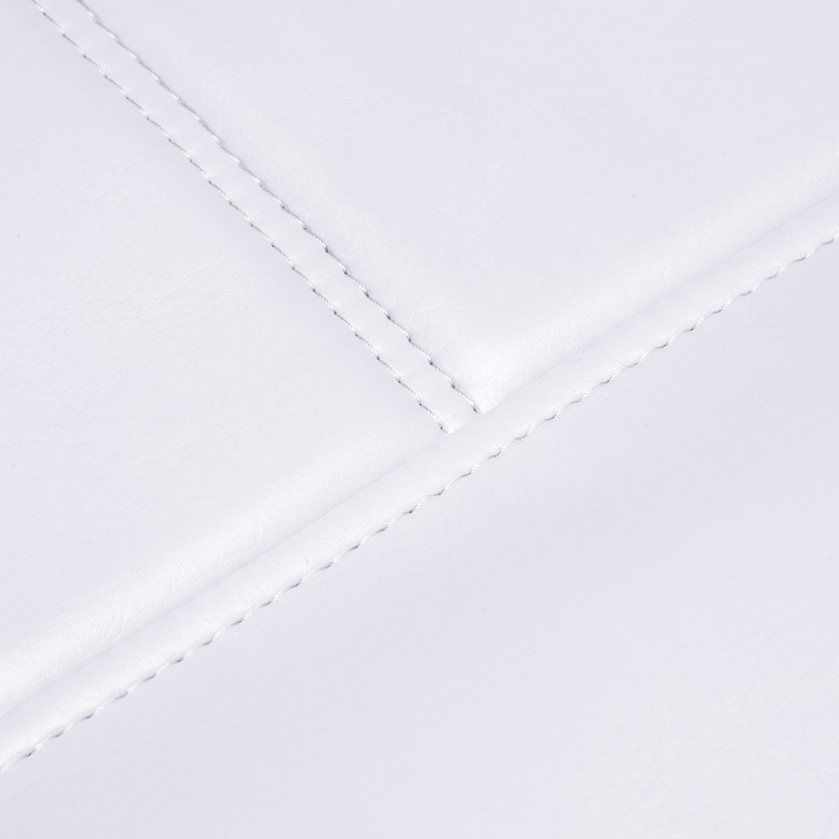 Sähkökäyttöinen hoitotuoli Sillon Lux, 3 moottoria, kylmän valkoinen Sähkökäyttöinen hoitotuoli Sillon Lux, 3 moottoria, kylmän valkoinen