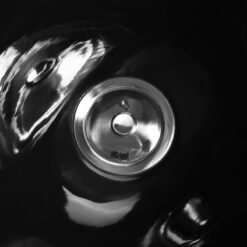 Gabbiano Mataro kampaamon pesupaikka, musta