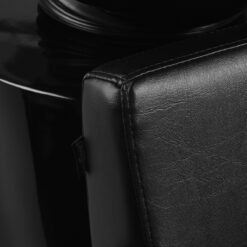 Gabbiano Sevilla kampaamon pesupaikka, musta