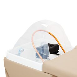 Gabbiano Head Spa Maldives kampaamon pesupaikka ja hoitovuode, beige