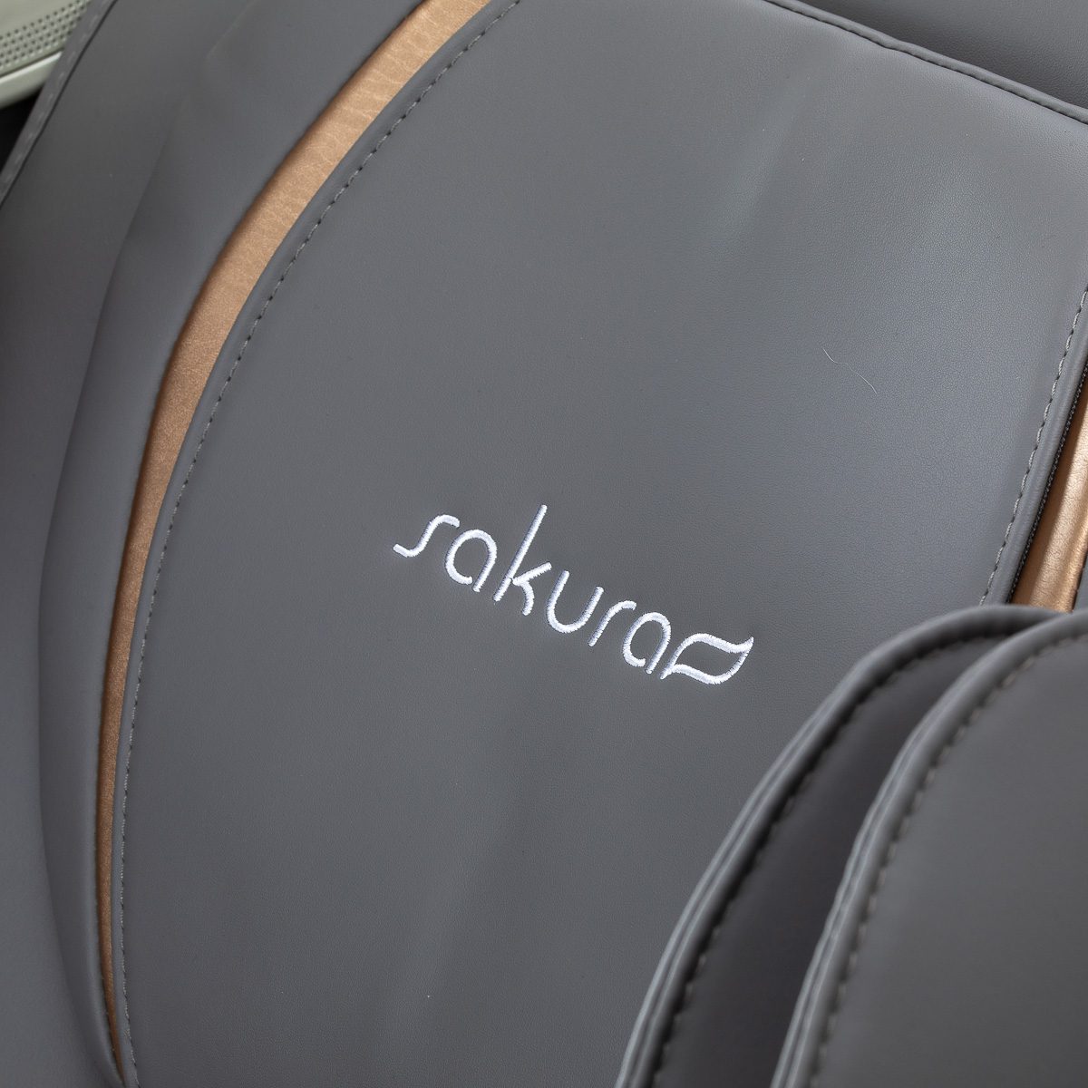 Sakura Maximus 809 3D-hierontatuoli harmaa-valkoinen Sakura Maximus 809 3D-hierontatuoli harmaa-valkoinen