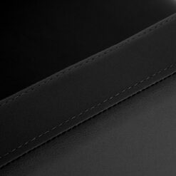 Kampaamotuoli Vitoria, musta