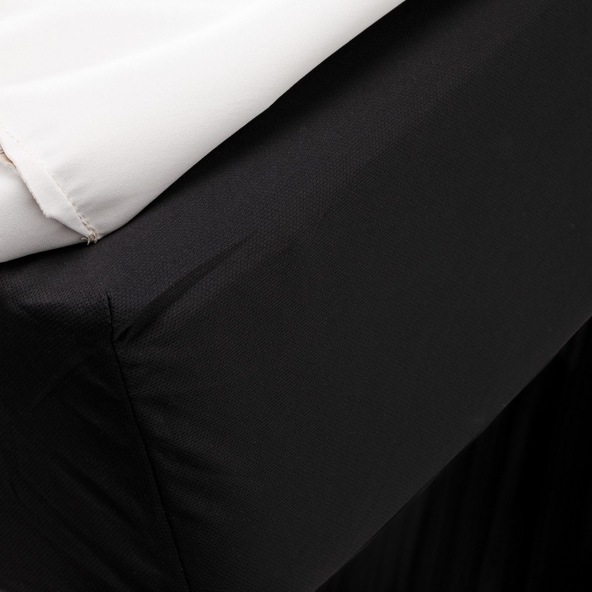 SPA-hoitopöytä Sillon Siesta, kermanvaalea, musta jalusta SPA-hoitopöytä Sillon Siesta, kermanvaalea, musta jalusta