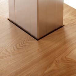 SPA-hoitopöytä Sillon Comfort, kermanvaalea, vaaleanruskea jalusta