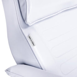 Hydraulinen hoitotuoli Sillon v2 210, viileä valkoinen